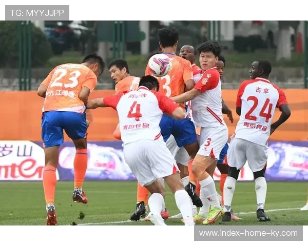 青岛海牛负七分开局心理压力 战术执行变形影响控场稳定性 青岛海牛负七分开局心理压力 战术执行变形影响控场稳定性